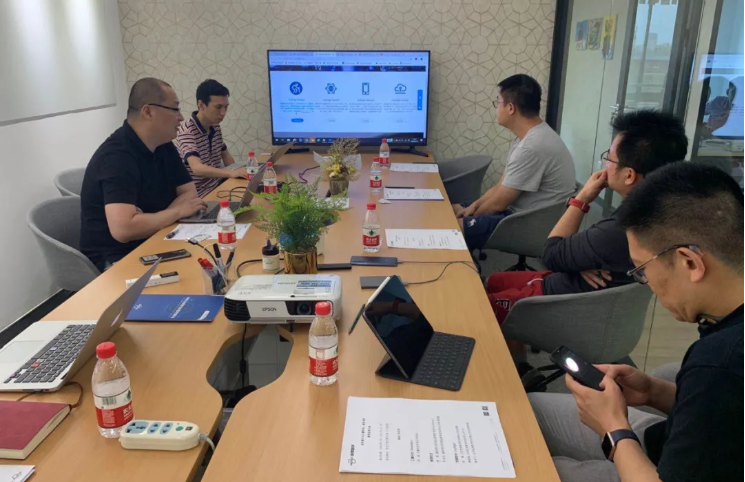 匯量科技(01860.HK)創始人段威蒞臨悅享數字(圖2) 匯量科技(01860.HK)創始人段威蒞臨悅享數字(圖2)